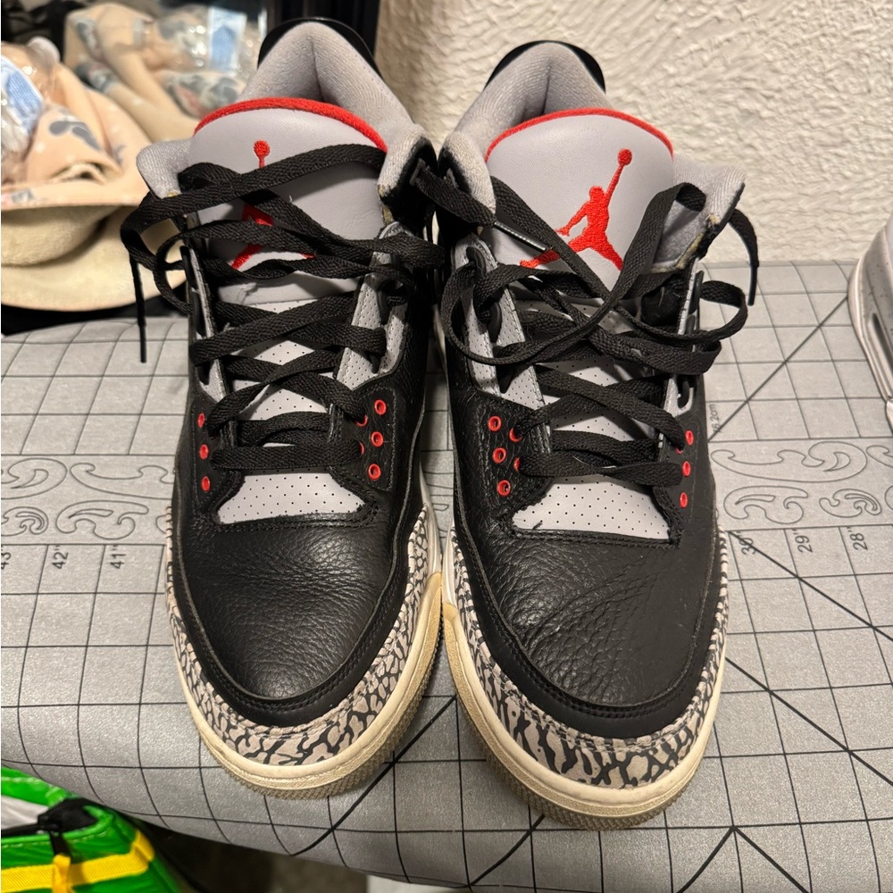 Jordan Athletic Shoes Black and Red
